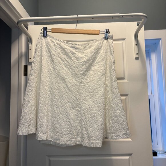 Women's Gap A-line Skirt White Eyelet Size 2 - Picture 3 of 4